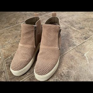 Steve Madden wedge bootie